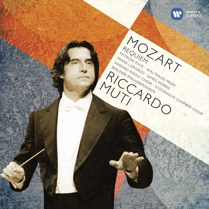 Mozart: Requiem &amp; Ave Verum