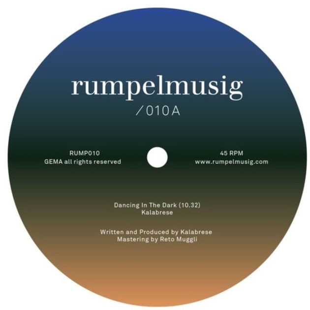 Dancing In The Dark / Dreaming Place