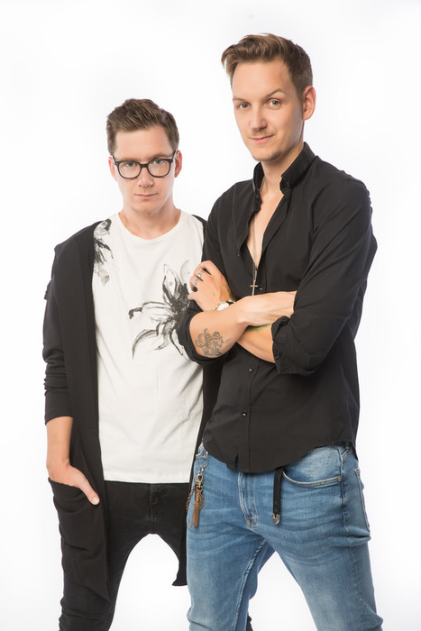 Izvajalci/2B-foto_Ziga_Culiberg