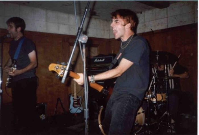 Izvajalci/ANIMAL_CHIN