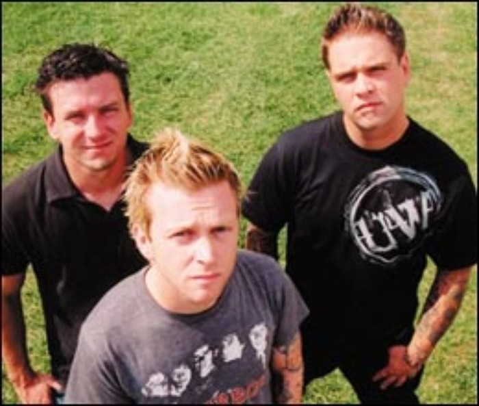 Izvajalci/ANN_BARETA