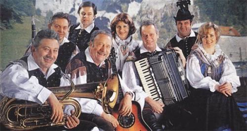 Izvajalci/ANSAMBEL_BRATOV_AVSENIK