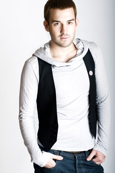 Izvajalci/ANZEJ_DEZAN