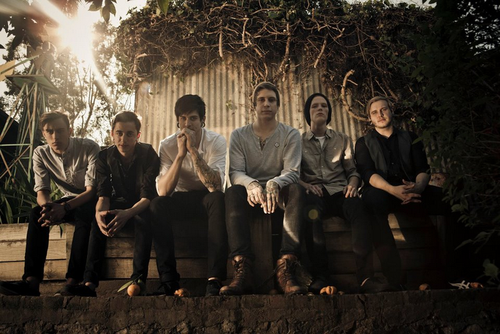 Izvajalci/AT_THE_SKYLINES