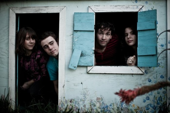 Izvajalci/AVI_BUFFALO