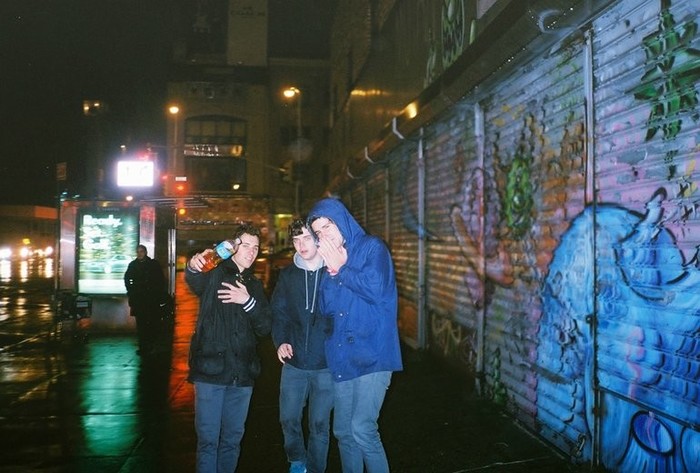 Izvajalci/BAD_BAD_NOT_GOOD