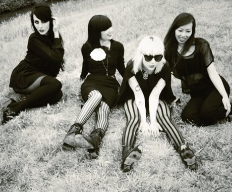 Dum Dum Girls