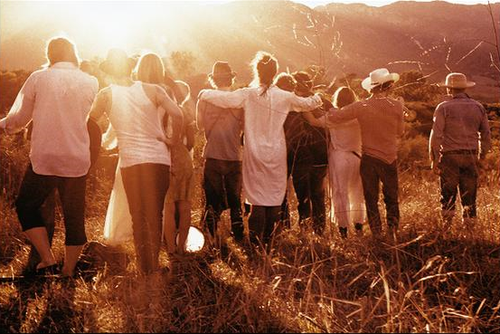 Izvajalci/EDWARD_SHARPE__THE_MAGNETIC_ZEROS