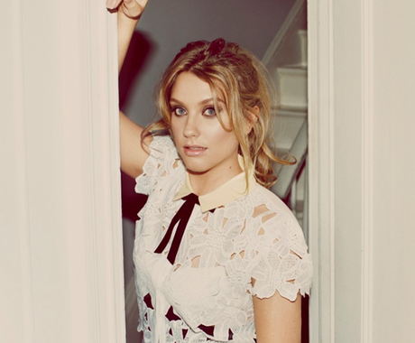 ELLA HENDERSON