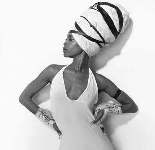 Izvajalci/ERYKAH_BADU