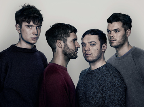 Izvajalci/EVERYTHING_EVERYTHING