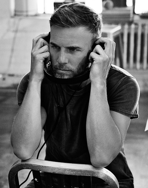 Izvajalci/GARY_BARLOW