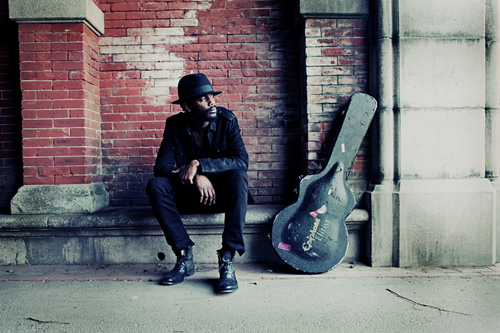 Izvajalci/GARY_CLARK_JR.