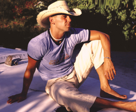KENNY CHESNEY