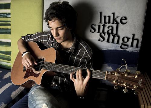 Izvajalci/LUKE_SITAL-SINGH