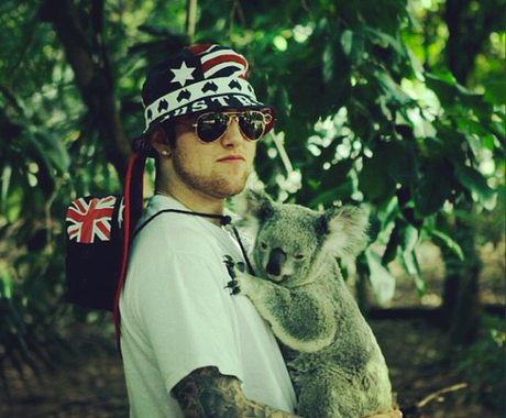 MAC MILLER