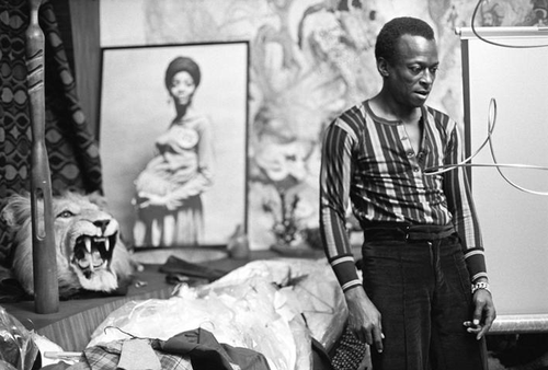 Izvajalci/MILES_DAVIS