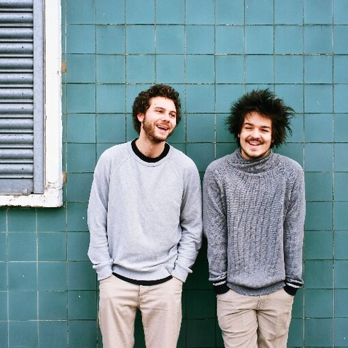 Izvajalci/MILKY_CHANCE