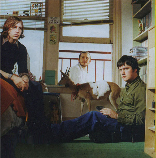 Izvajalci/MODEST_MOUSE