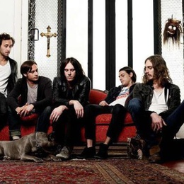 Parlor Mob