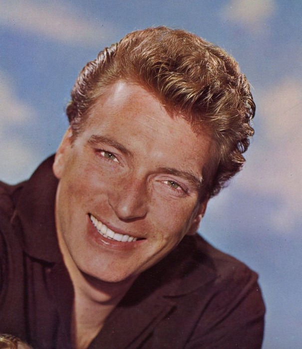 Izvajalci/PM2194491-Medium