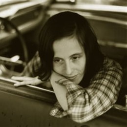 Sera Cahoone