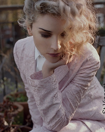 Izvajalci/ST._VINCENT