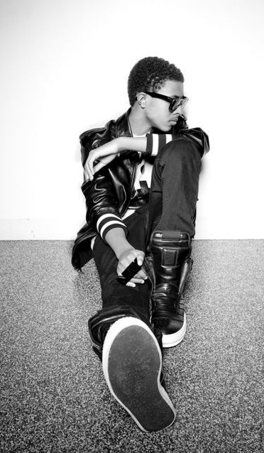 Izvajalci/Screen_Shot-06-26_at_09.06.37