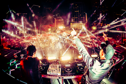 Izvajalci/Screen_Shot-06-26_at_13.05.17