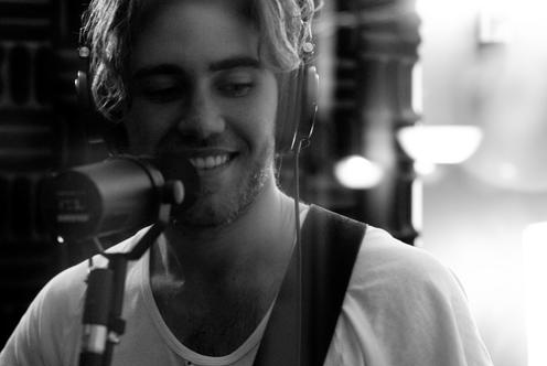 Izvajalci/Screen_Shot-06-26_at_13.18.33