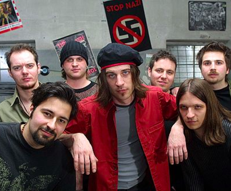 Zaklonišče prepeva