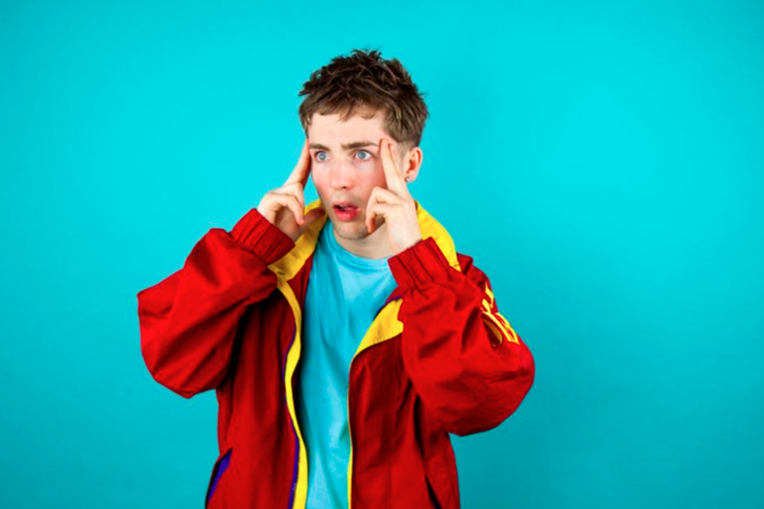 Izvajalci/Screen_Shot-10-20_at_12.20.55