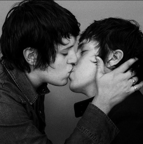 Izvajalci/Sebastianimage1