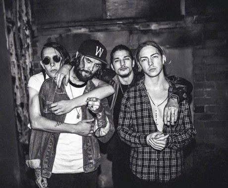 THE HUNNA