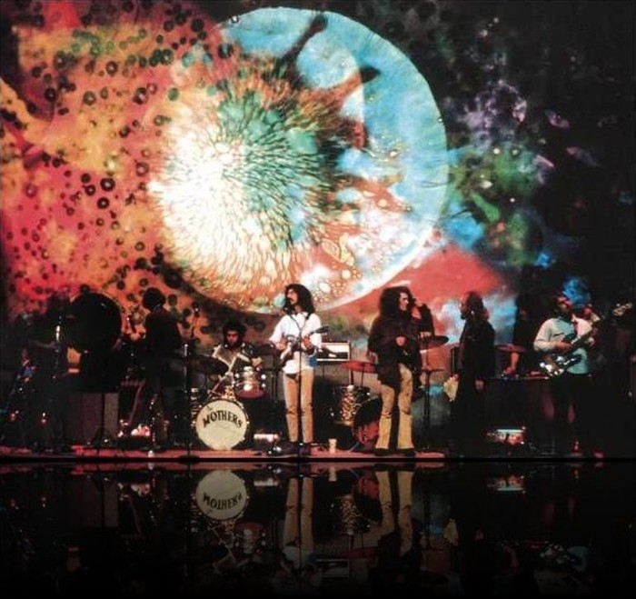 Izvajalci/THE_MOTHER_OF_INVENTION