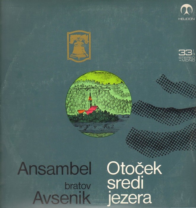 Otoček sredi jezera 