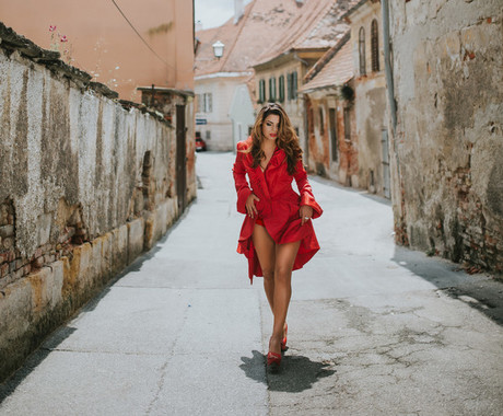 Povezava do video teaserja za skladbo Vrhovi na youtube kanalu