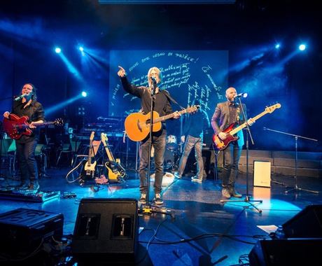 VELIČASTNA PREDSTAVA DMP OB 25-LETNICI