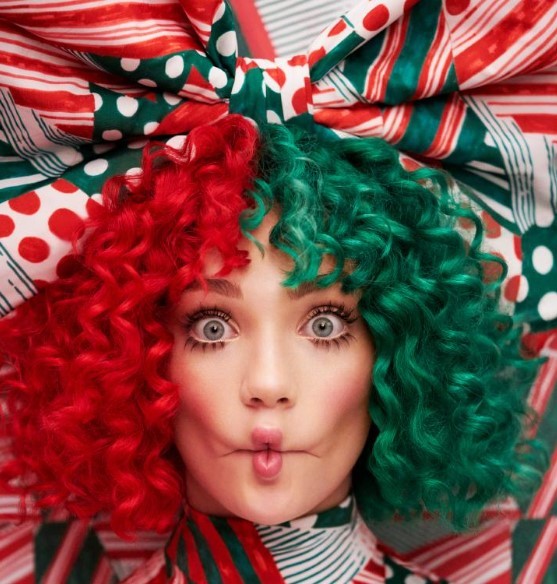 Everyday Is Christmas (Limited) (Peppermint Vinyl)