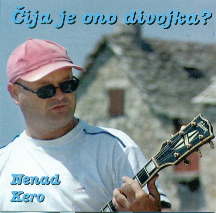 Čija je ono divojka?
