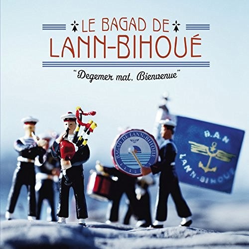 Degemer Mat, Bienvenue