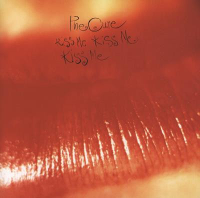 Kiss Me, Kiss Me Kiss Me