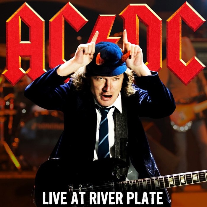 Live At River Plate (Red Translucent Vinyl)
