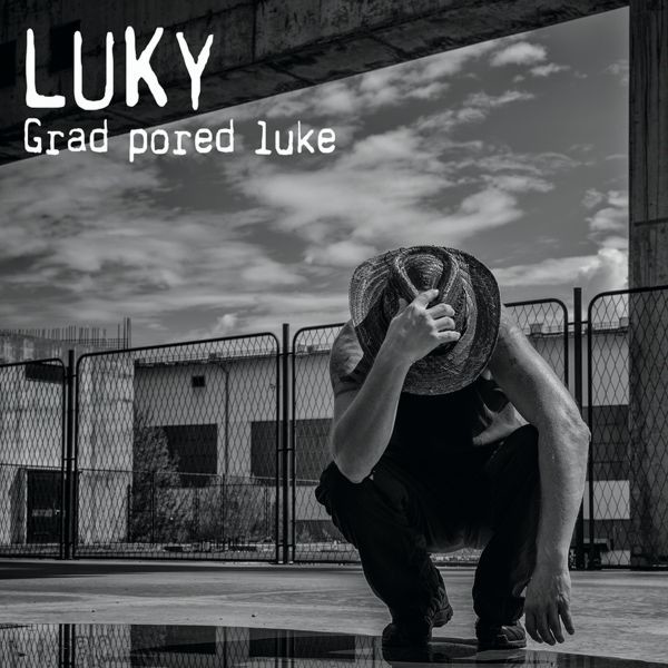 Grad pored luke (10")