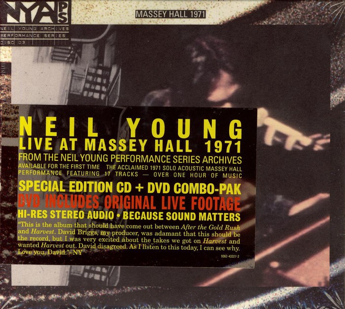 Live At Massey Hall 1971