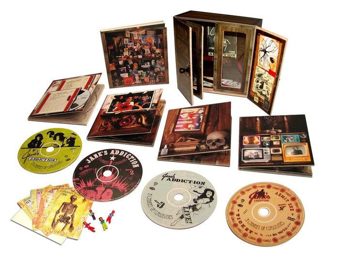 A Cabinet Of Curiosities (Deluxe)