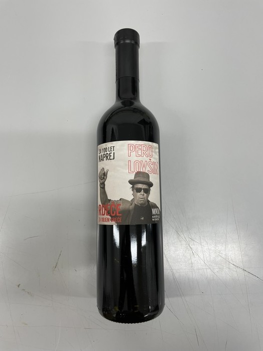 Buteljka Za sto let naprej: rdeče za objem sreče